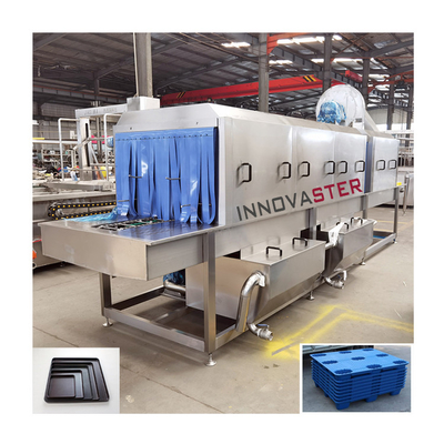 Hoogdrukwarmwaterreinigingsmachine voor bakken/kisten/containers