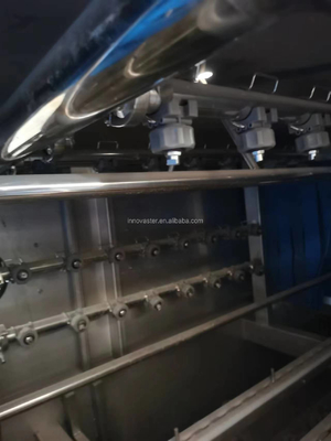 Industriële automatische wasmachine voor plastic containers 18 kW vermogen en 215 kg capaciteit