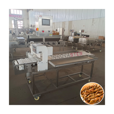 Automatische kebabvormende visbal skewer machine met 1 kW vermogen