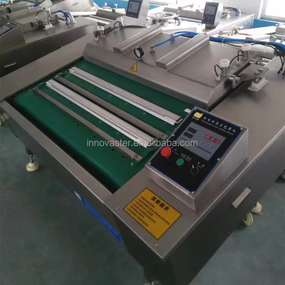 Voedselverpakking 500 kg automatische continue rollende band vacuümverpakkingsmachine
